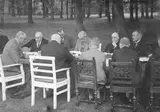 Erich Salomon, German Cabinet in session in the garden of the Chancellerie in Berlin, 1930, Vintage. Silbergelatineabzug