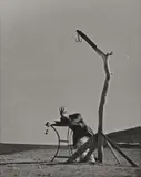 Inszenierung mit George Hoyningen-Huene, Glyphada, Griechenland by Herbert List, 1939, Vintage. Silbergelatineabzug, sold Nov 2010