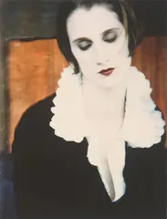 Sarah Moon, Fashion, Um 1995, Digitaler Pigmentdruck, 1996. Unikat