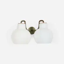 Vilhelm Lauritzen, Christiansborg sconce, c. 1955, white glass, brass