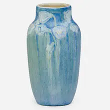 Transitional vase by Henrietta Bailey for Newcomb College Pottery, sold May 2019