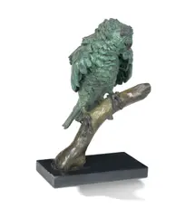 Philipp Blacker, Parrot on a branch, bronze with green patina