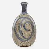 Antonio Prieto, Vase