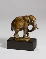 Elefant by August Gaul, 1915, Bronze mit goldbrauner Patina, auf Steinsockel montiert, sold Jun 2018