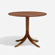 Occasional table by Frits Henningsen, c. 1940, teak, mahogany, sold May 2024