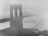 Andreas Feininger, Brooklyn Bridge in fog, 1948, Vermutlich früher Silbergelatineabzug