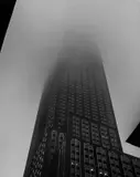 Andreas Feininger, Empire State Bldg. in fog, 1949, Vintage. Silbergelatineabzug