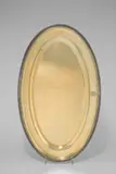 Große ovale Bratenplatte aus dem Vermeil-Tafelservice des Prinzen Albrecht von Preußen (1837–1906) – Regent des Herzogtums Braunschweig by Humbert & Sohn, Um 1870, Silber, gegossen, vergoldet, graviert, sold Jul 2015