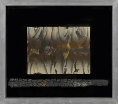 Ruth Francken, Brulière, 1992, Sand und Sprühfarbe auf Holz, sowie verkohltes Holz, in Bleirahmen