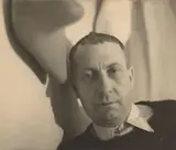 Raoul Hausmann, Jean Arp dans son atelier, Clamart, 1938, Vintage. Silbergelatineabzug