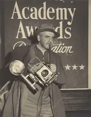 Konvolut by Weegee, Um 1951, 5 Vintages. Silbergelatineabzüge, sold Jun 2022
