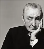 Georgia O’Keeffe by Philippe Halsman, 1967, Silbergelatineabzug, 1979, sold Nov 2011