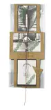 Joseph Beuys und Jonas Hafner, Plakat-Kreuz Friedensfeier, 1972, Photokopien, grün gestempelt, auf Pappe getackert und von Jonas Hafner beschriftet. In transparenter Folie, getackert, mit farbigen Wollfäden