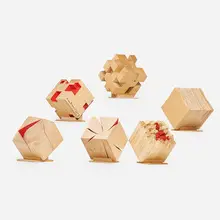 Nori Morimoto, Six tabletop cube sculptures