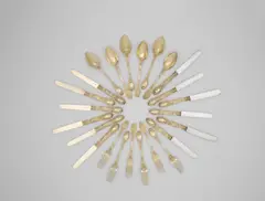 Paris, um 1810, Silber, gegossen, vergoldet; Eisen, 18,6 cm; 18,1 cm; 21 cm; 21 cm (7 ⅜ in.; 7 ⅛ in.; 8 ¼ in.; 8 ¼ in.)