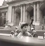 Vivian Maier, New York Public Library, New York, Um 1952, Posthumer Silbergelatineabzug des Nachlasses, 2011