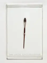 Timm Ulrichs, timm ulrich's künstlerhaarpinsel, 1971, Plexiglasbox, typografisch beschriftet, mit Pinsel
