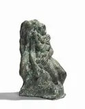 Kleines Paar I, Mann torsiert by Wieland Förster, 1983, Bronze mit grüner Patina. Höhe: 43,5 cm (17 ⅛ in.), sold Nov 2025