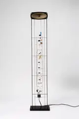 Sequenzen by Peter Vogel, 1989, Klangobjekt aus Drahtgestell mit elektronischen Komponenten, Lautsprecher und Fotowiderstand, auf schwarz gefasstem Holz, sold Nov 2019