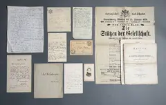 Varia Theater, Mixed lot of 41 autographs and documents