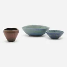 Collection of three bowls by Carl-Harry Stålhane, c. 1950, glazed stoneware, sold Aug 2023
