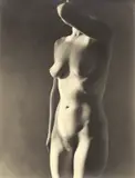 Akt, aus der Serie „Femmes by Sasha Stone, 1933, Vintage. Silbergelatineabzug, sold Nov 2010