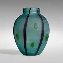 Scavo vase by Gino Cenedese, c. 1960, internally decorated glass, sold Jul 2023