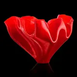 Filet-de-verre Vessel by Toots Zynsky, sold Sep 2017