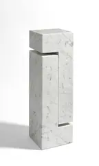 Sculpture division 2 by Gottfried Honegger, 1986, Marmor, sold Sep 2025