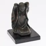Despertar by Victor Hugo Castañeda, 1985, Bronze, sold Oct 2024