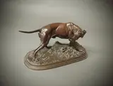 Chien à l'arrêt by Pierre-Jules Mêne, Bronze à patine brune, sold Apr 2026
