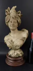 Moqueuse by Justin-Chrysostome Sanson, Terre cuite patinée signée Socle en bois H totale avec socle :, sold Oct 2026