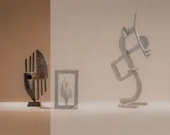 Timo by Abou Traoré, Bronze à la cire perdue, socle en bois, sold Apr 2018