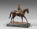 Jockey à cheval by George Claxton, Épreuve en bronze patiné, sold Nov 2025
