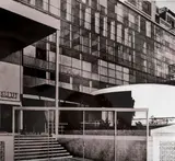 Cité de refuge de l'Armée du salut par Le Corbusier (Paris XIIIe) by Lucien Hervé, Tirage argentique d'époque Cachet et annotations du photographe au dos H_17,2 cm L_18,2 cm, sold May 2024