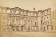 And Achille Léon Quinet by Eugène Disdéri, photograph, sold Jul 2026