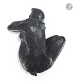 Nu allongé by Antoniucci Volti, Épreuve en bronze à patine noire, sold Apr 2026