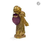 SCULPTEUR – EUGÈNE HOUDEBINE FONDEUR La Fille au lampion dit aussi Lucy (fille de l’artiste ?) Lampe décorative by Léo Laporte-Blairsy, Épreuve en bronze doré, sold Mar 2026
