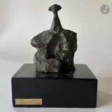 Personnage by José Maria Perez de Cossio, Bronze patiné, sold Mar 2026