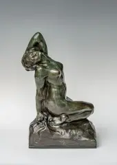 Femme s'éveillant by Amedeo Gennarelli, Bronze à patine verte, sold Dec 2025