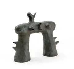 Maquette de l'Arc de la Fondation Maeght by Joan Miró, 1962, Épreuve d'artiste en bronze à patine verte nuancée, sold Jun 2026