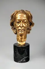 Dali by Arno Breker, 1975, Bronze doré sur socle cylindrique en marbre noir, sold Aug 2026