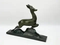 La biche by Amedeo Gennarelli, Épreuve en bronze à patine nuancée noire et vert antique, sold Mar 2026