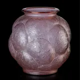 Rare "tortues" Vase by René Lalique, France, sold Sep 2017