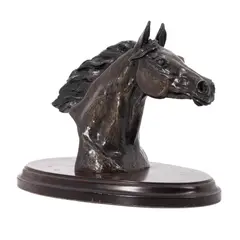 Contemporary bronze horse's head by Harriet Glen, bronze, sold May 2026