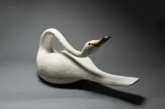 Swan Signed and inscribed SWAN/GUY/TAPLIN by Guy Taplin, sculpture, sold Dec 2024