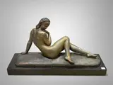 Femme étendue by Ugo Cipriani, Bronze à patine doré, sold Jan 2026