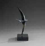 Hirondelle en vol by André Becquerel, Épreuve en bronze patiné doré et noir sur socle cubique en pierre noire (petits éclats), sold Nov 2025
