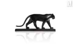 Panthère noire by François Pompon, Bronze à patine noire, sold Dec 2017
