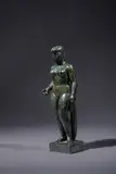 Femme nue debout by Lucien Gibert, Epreuve en bronze à patine verte, sold Oct 2025